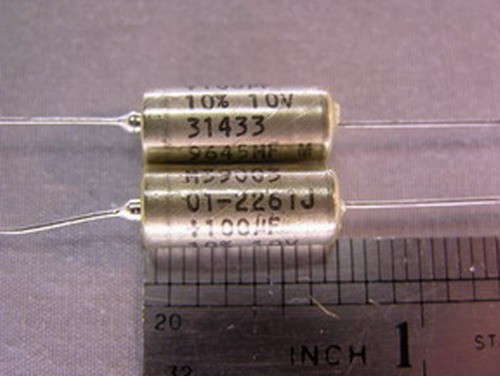 Mil Spec Mallory 100uF 10V 10% Tantalum Capacitors  